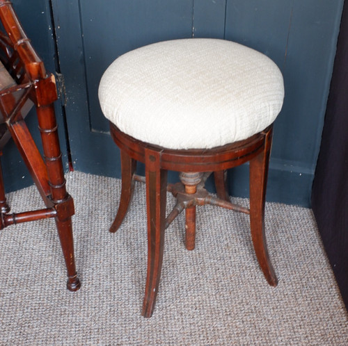 Antique georgian round - antique, piano