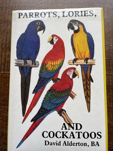 Parrots lories and cockatoos - parrots,,