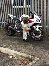 Honda cbr 1000rr breaking - ,