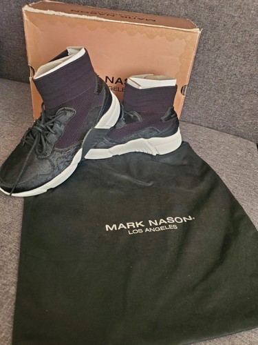 Size skechers mark nason - skechers,
