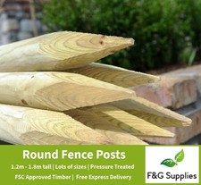 Round wooden fence - round,