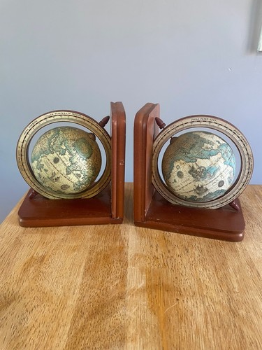 Vintage globe bookends wooden - vintage,
