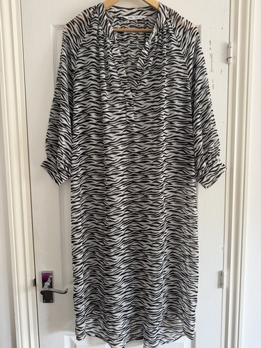 Zara woman beach coverup size - zara,