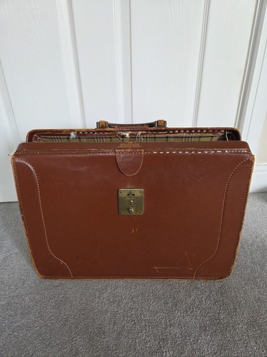 Pendragon vintage brown - vintage,