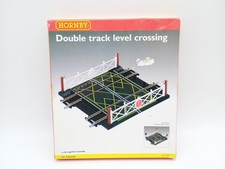 Hornby R636 Crossing Open