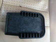 LAND ROVER DISCOVERY 3 CUBBY