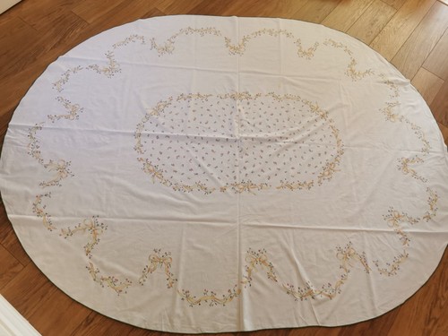 Eternal beau tablecloth - beau,