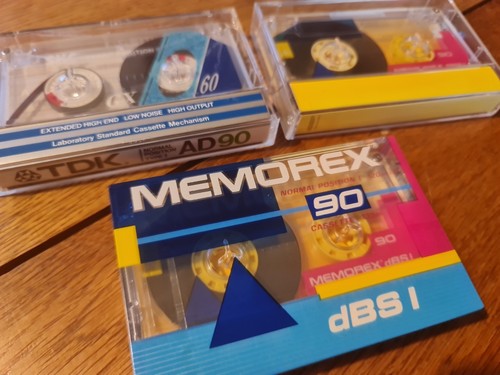 Blank audio cassettes - blank, x3