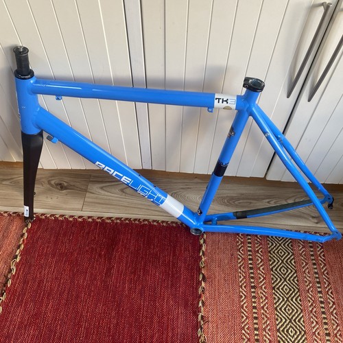 57cm racelight tk3 kinesis - 57cm,