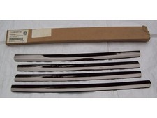 VW Transporter T6 Grille Trim