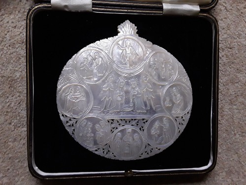 Carved antique shell christmas - carved,