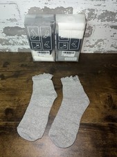NEW! 12 Pair of HENGRUI Ruffle