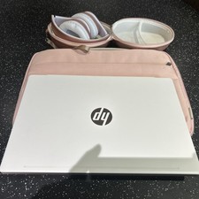 HP Pavilion 14-ce3610sa 14"