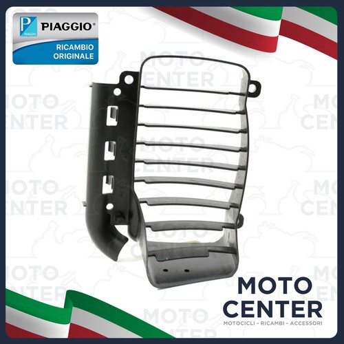 Air grille diverter - air, right