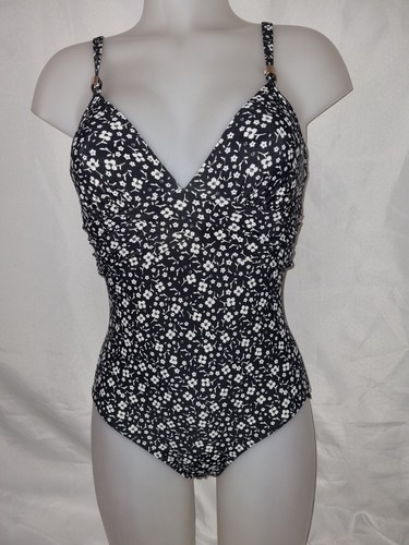 Bnwot gorgeous black - black, floral