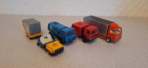Diecast plastic trucks 1 - trucks, 1/64