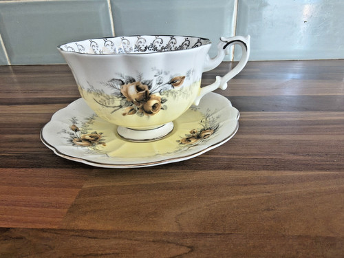 Vintage royal albert - vintage,