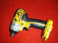 Dewalt DC825, Cordless Impact Driver, 18v