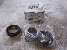 MF283532vFront Right Hand Full