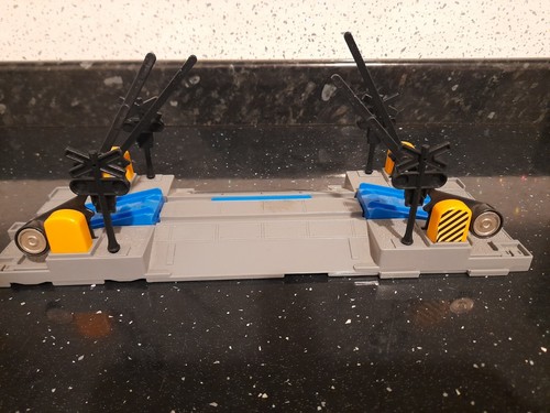 Tomica train level crossing - tomica,