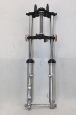 1980 SUZUKI GS250T OEM FRONT