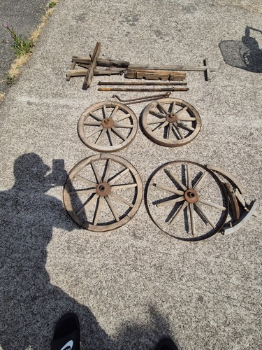 Antique dog cart - cart, wheels