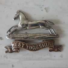 British Army Cap Badge - West Yorkshire Regiment (broken slider)