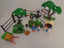 Playmobil scarecrow bird table