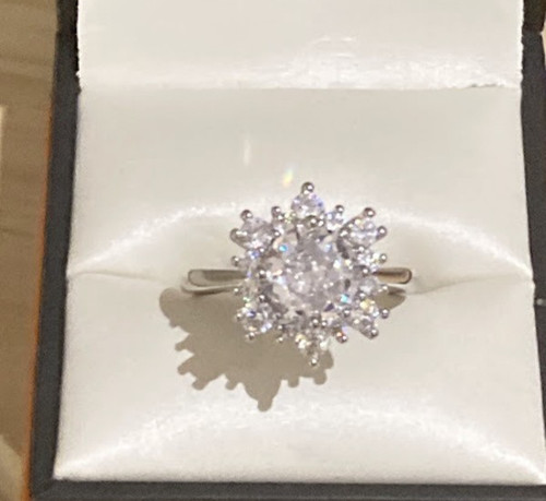 New silver detailed - , cluster