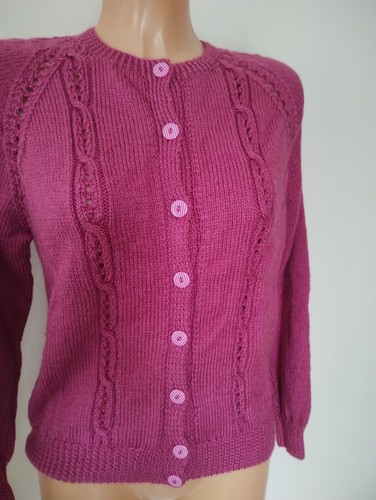 Vintage hand knitted pink - hand,