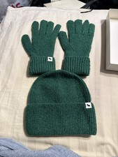 Radley London Beanie & Gloves