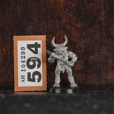 Vintage Warhammer C25 Minotaur
