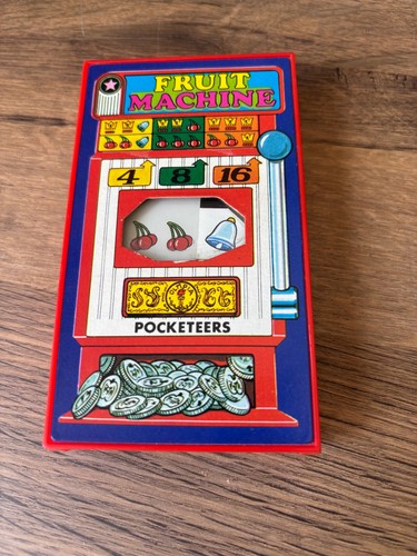Vintage tomy 1975 pocketeers - vintage,