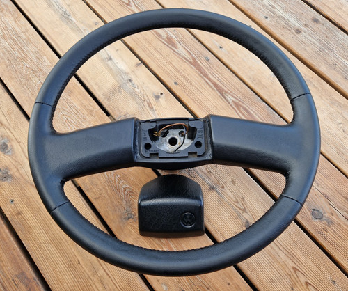 Refurbished steering wheel - refurbished,