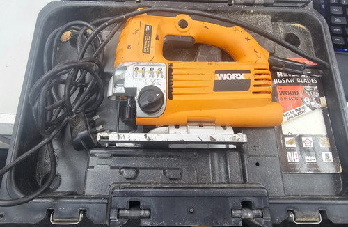 Worx 650w corded jigsaw 230v - corded,
