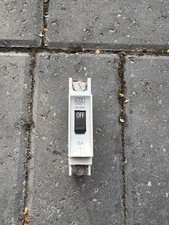 MK LN5915 15A Type 2 MCB