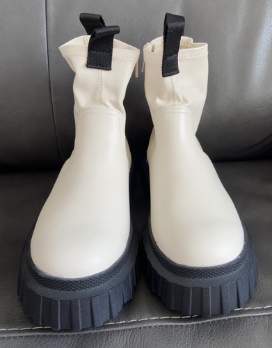 Cream zara boots size - zara, eur