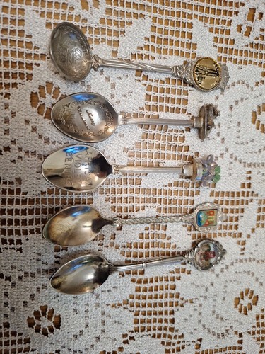 Collectable teaspoons - collectable,