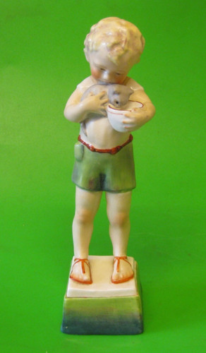 Vintage royal worcester figure - royal,