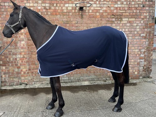 Horse fleece rug suitable - fleece,