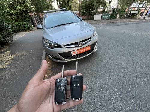 Lost vauxhall astra - vauxhall,
