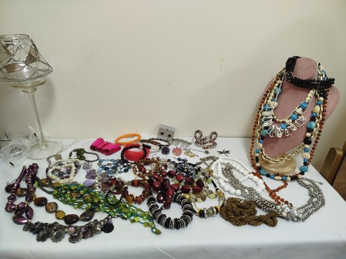 Lovely vintage modern mixed - lovely,