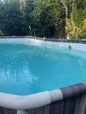 Bestway Power Steel Above Ground Frame Pool + 1 year old heatpump + Sandfilter