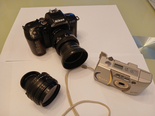 Nikon f401x with - nikon,