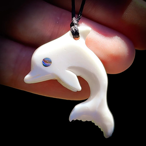 Maori cow bone pendant - cow-bone,