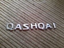 GENUINE NISSAN QASHQAI J10 2007-2010 TAILGATE "QASHQAI" BADGE