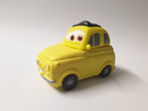 Disney pixar cars luigi 2006 - cars,