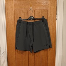 Hollister Men's California Shorts. Grey. Size Medium.