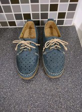 Loretta Blue Leather