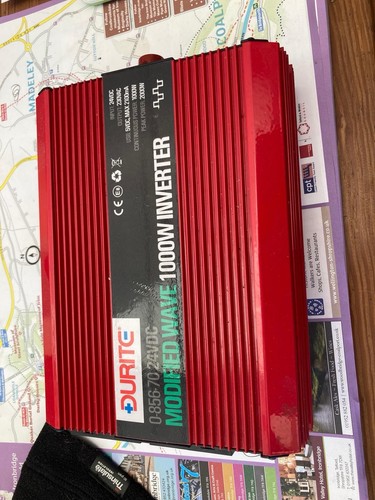 1000w 24v inverter - twin, plug